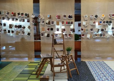 exposicion maderas acuña
